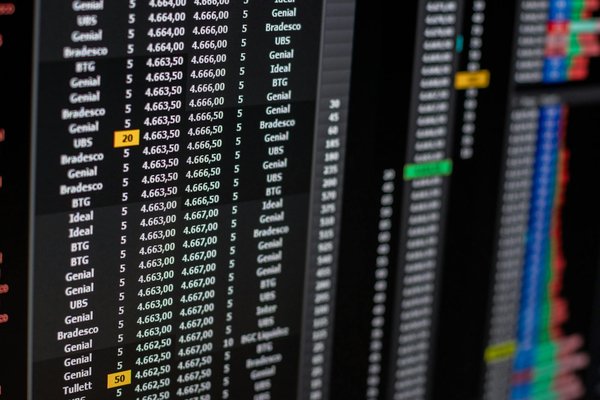 Comment la pyramide de maslow peut transformer votre stratégie commerciale ?